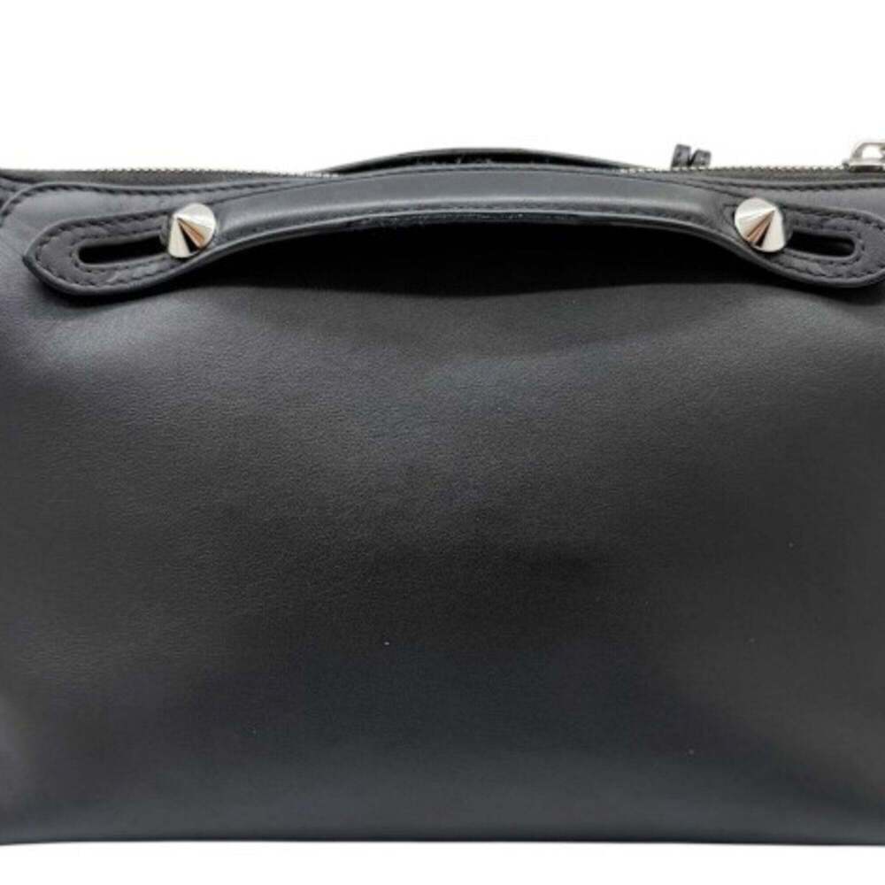 FENDI Black Leather Shoulder Bag - Picture 2 of 16